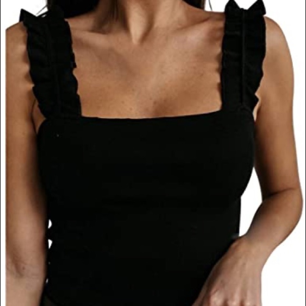 Cute black top